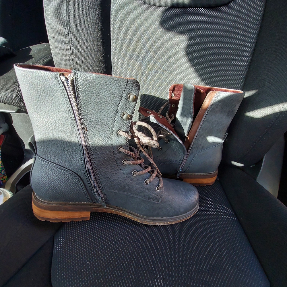 B.O.C Born Concept Gray and Brown Combat Moto Boots with Side Zipper